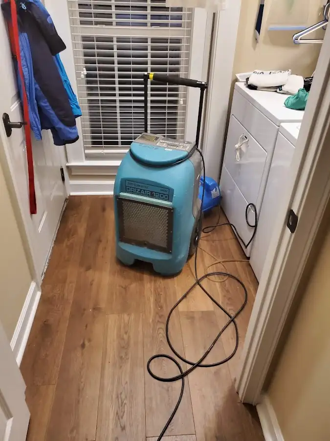 Commercial dehumidifier deployed for Flood Damage Cleanup in Maple Valley